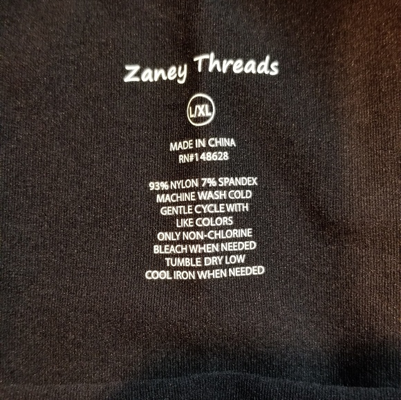 LAST ONE!🆕️ Zaney Threads Ombre Capri Yoga Tights - Picture 4 of 6